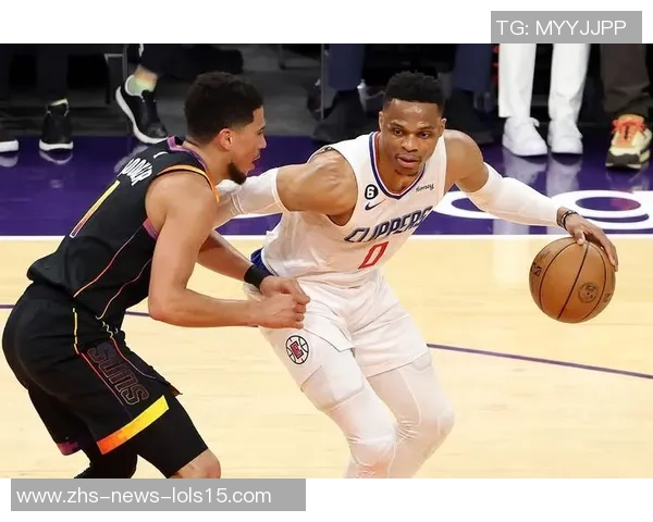 拉塞尔威斯布鲁克的篮球传奇之路与个人成长故事探秘